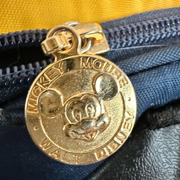 Vintage Walt Disney World Parks Mickey Mouse bag - Picture 4 of 4